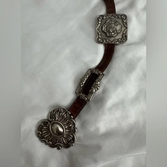 Brighton 1993 4150 Leather Medallion Concho Women’s Belt Size Medium - Picture 2 of 10